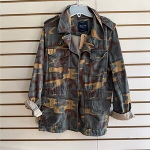 Madewell Camouflage Jacket with Green and Brown Accents